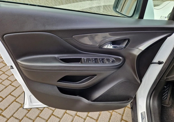 Opel Mokka cena 57999 przebieg: 126001, rok produkcji 2018 z Bardo małe 742